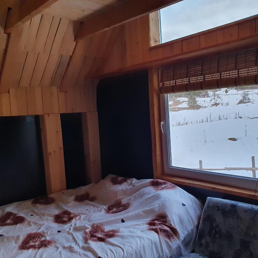 Planinska Koliba Ajdanovici Jelovac Nisicka Visoravan Olovo  Exteriör bild